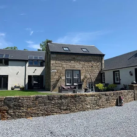 Stylish House With Hot Tub Villa Dalry  Exterior photo